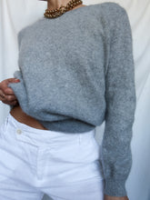 Load image into Gallery viewer, &quot;Nina&quot; pure cashmere jumper

