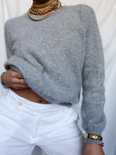 Load image into Gallery viewer, &quot;Nina&quot; pure cashmere jumper

