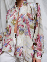 Load image into Gallery viewer, &quot;Irina&quot; printed blouse
