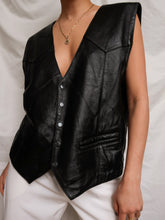 Load image into Gallery viewer, &quot;Morgan&quot; Leather vest
