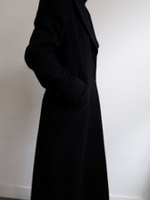 Load image into Gallery viewer, &quot;Night call&quot; coat
