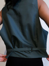 Load image into Gallery viewer, &quot;Sergio&quot; tailored vest
