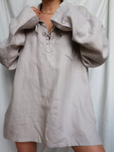 Load image into Gallery viewer, &quot;Nina&quot; linen tunic
