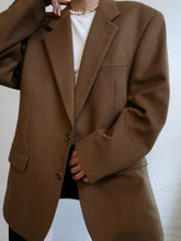 Load image into Gallery viewer, &quot;Caramel&quot; blazer
