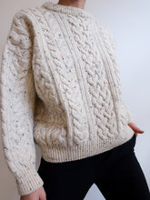 Load image into Gallery viewer, &quot;British&quot; knitted jumper
