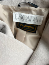 Load image into Gallery viewer, ESCADA coat
