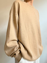 Load image into Gallery viewer, Pure cashmere jumper
