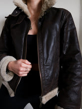 Load image into Gallery viewer, &quot;Bella&quot; leather jacket
