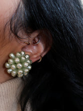 Load image into Gallery viewer, &quot;Divine&quot; earrings
