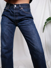 Load image into Gallery viewer, LEVI&#39;S 501 denim pants (W30)
