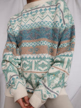 Load image into Gallery viewer, « Megeve » knitted jumper
