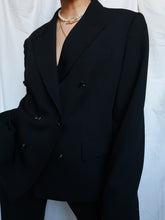 Load image into Gallery viewer, &quot;Gabriella&quot; Black blazer
