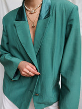 Load image into Gallery viewer, &quot;Eve&quot; green blazer
