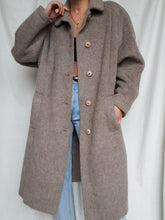 Load image into Gallery viewer, &quot;Diane&quot; long coat

