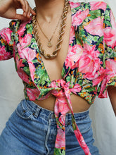 Load image into Gallery viewer, &quot;Flowa powa&quot; wrap shirt

