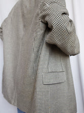 Load image into Gallery viewer, &quot;Vichy&quot; houndstooth blazer

