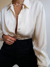 Load image into Gallery viewer, &quot;Ivory&quot; silk shirt
