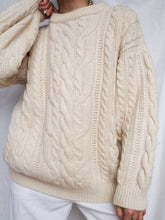 Load image into Gallery viewer, Wool knitted jumper
