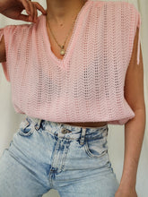 Load image into Gallery viewer, Pink knitted top
