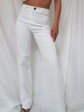 Load image into Gallery viewer, &quot;Labaraca&quot; white pants
