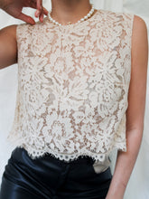 Load image into Gallery viewer, &quot;The beige&quot; Lace top
