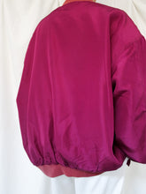 Load image into Gallery viewer, Pink silk bombers
