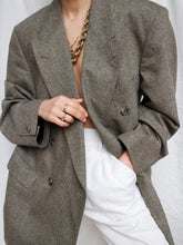 Load image into Gallery viewer, &quot;Eve&quot; wool blazer
