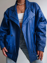 Load image into Gallery viewer, &quot;Into the blue&quot; leather jacket
