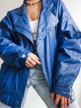 Load image into Gallery viewer, &quot;Into the blue&quot; leather jacket
