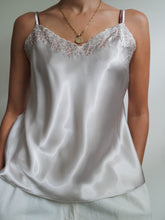 Load image into Gallery viewer, ELEGANCE satin top
