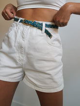 Load image into Gallery viewer, JEP’S white denim shorts
