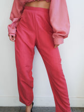 Load image into Gallery viewer, « Puccino » raspberry pants
