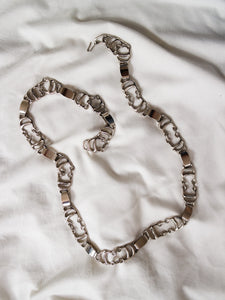 "Silvya" chain belt