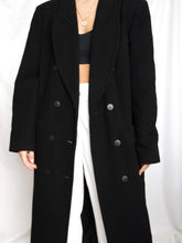 Load image into Gallery viewer, &quot;Nana&quot; black coat
