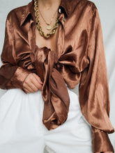 Load image into Gallery viewer, &quot;Ara&quot; satin shirt
