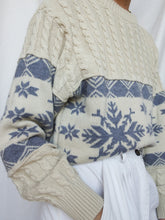 Load image into Gallery viewer, &quot;Elan&quot; knitted jumper
