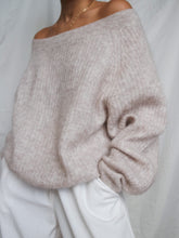 Load image into Gallery viewer, &quot;Alba&quot; knitted jumper
