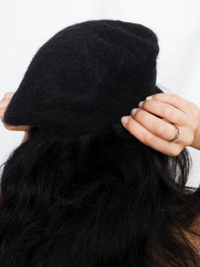 "Emily" black beret