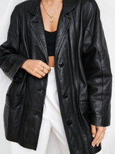 Load image into Gallery viewer, &quot;Sonia&quot; leather jacket (M/L)
