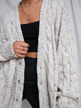 Load image into Gallery viewer, &quot;Molly&quot; knitted cardigan (XXL)
