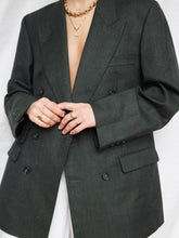 Load image into Gallery viewer, « Mona » grey blazer
