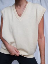 Load image into Gallery viewer, &quot;Liya&quot; sleeveless jumper
