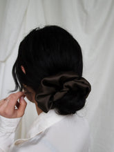 Load image into Gallery viewer, &quot;Iced cokoa&quot; silk scrunchie - lallasshop
