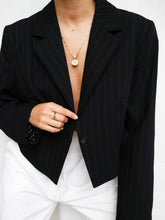 Load image into Gallery viewer, &quot;Gin&quot; cropped blazer
