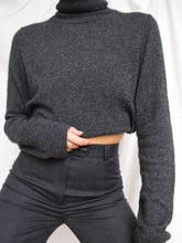 Load image into Gallery viewer, &quot;Katherine&quot; cashmere jumper

