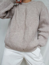Load image into Gallery viewer, &quot;Sand&quot; knitted jumper (M/L)
