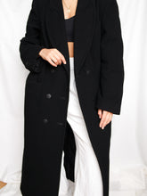 Load image into Gallery viewer, &quot;Nana&quot; black coat
