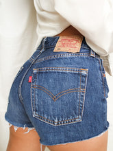 Load image into Gallery viewer, 501 LEVI&#39;S shorts - lallasshop
