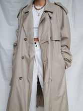 Load image into Gallery viewer, Beige Trench coat
