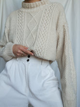 Load image into Gallery viewer, &quot;Creme&quot; knitted jumper
